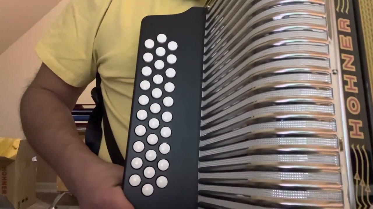 Tutorial Instruccional (En tu día) acordeón de Fa, Tono Fa mayor.