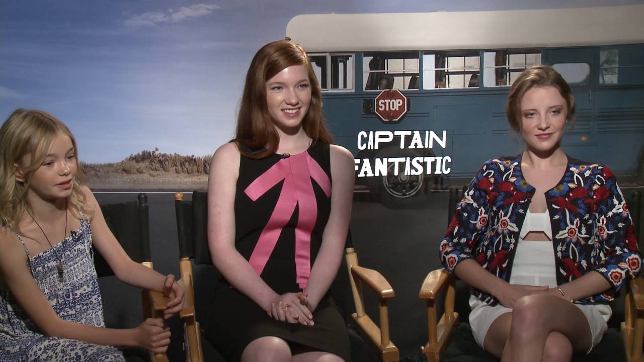 CAPTAIN FANTASTIC: Samantha Isler, Annalise Basso & Shree Crooks Sing 