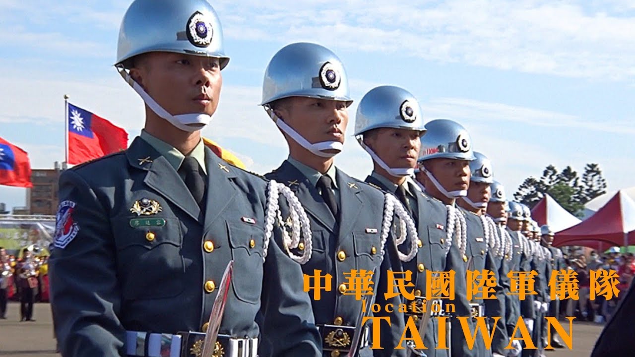 TAIWAN  太精彩了,精彩絕倫帥翻了！中華民國陸軍儀隊經典波浪隊形，搭配陸軍樂隊快節奏曲目，精準操槍動作充分展現軍魂自信，帥翻了！刀官口令 操演開始！第五屆全國高級中等學校儀隊競賽北區初賽110年