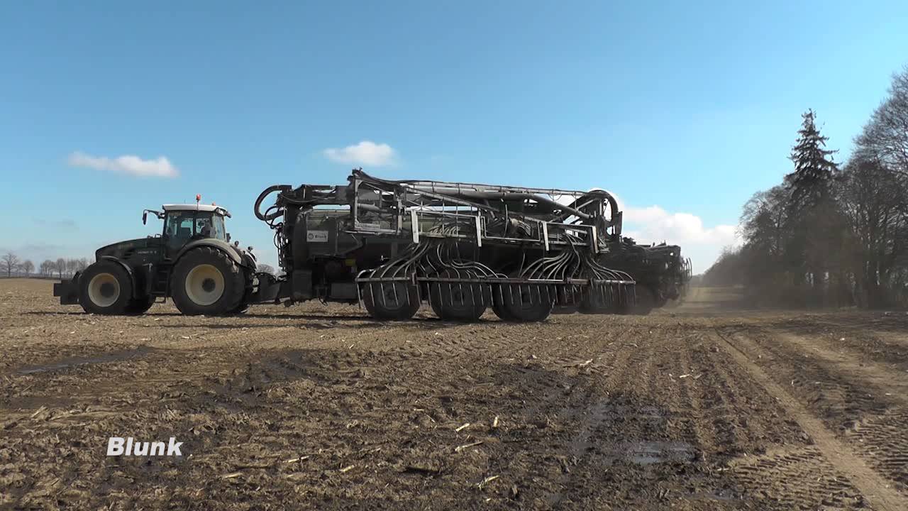 Gülle-Ausbringung bei Blunk mit Agrar-Giganten