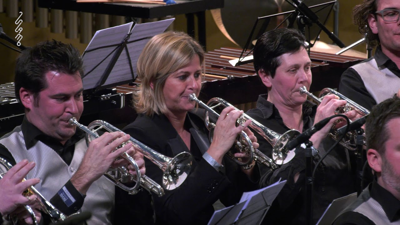Sinfonietta No. 3 - Etienne Crausaz door Brassband Bacchus