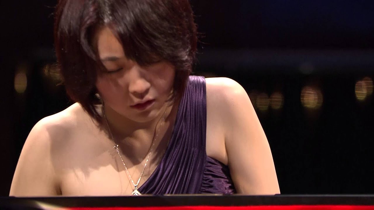 Claire Huangci – Nocturne in E flat major, Op. 55 No. 2 (first stage, 2010)