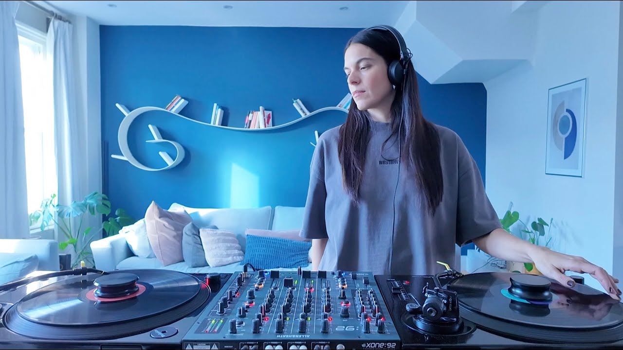 Cozy Minimal House on Vinyl | Home DJ Set (Minimal Bites 005)
