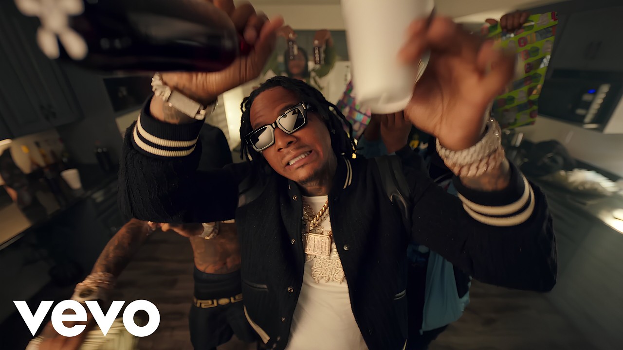 Moneybagg Yo ft. Big30 - Move Heavy [Music Video]