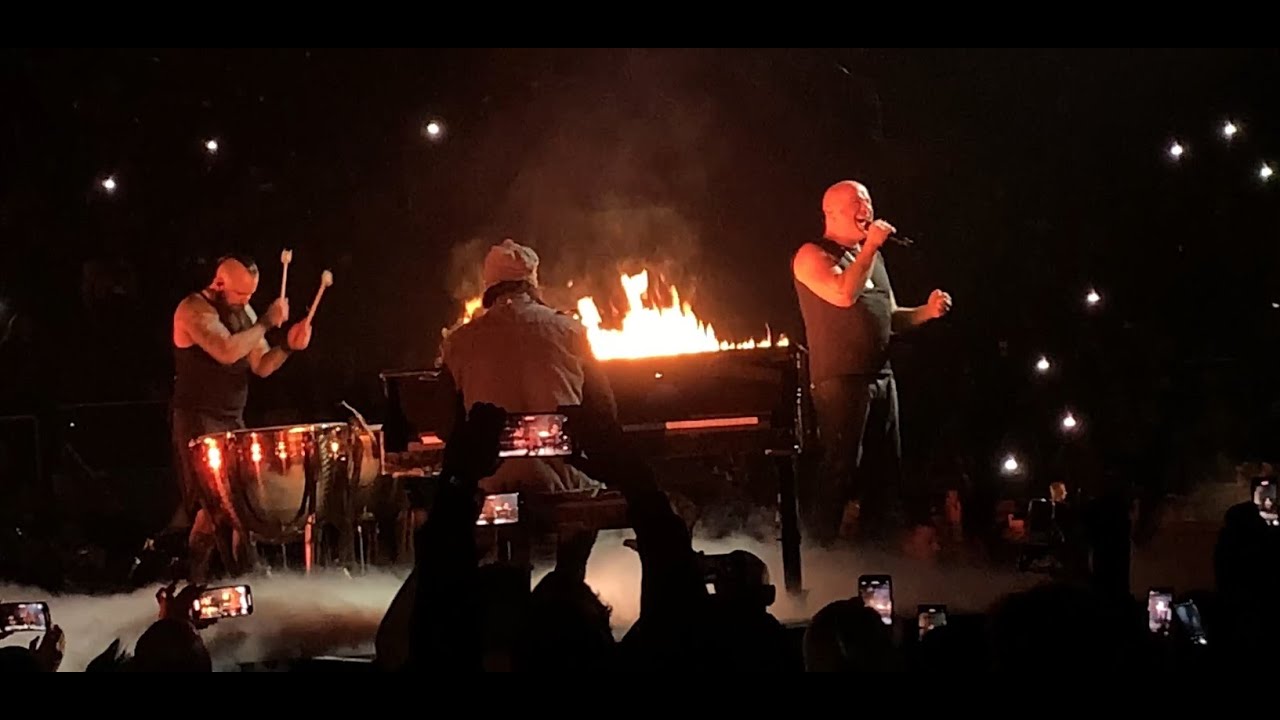 Disturbed - Sound of Silence - Scotiabank Arena, Toronto - April. 7, 2025