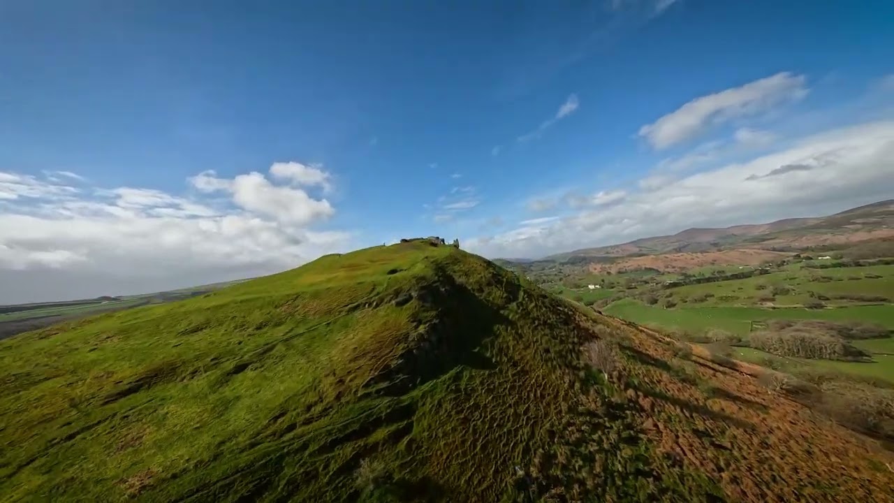 Castell Dinas Bran - 7inch FPV drone test in strong wind