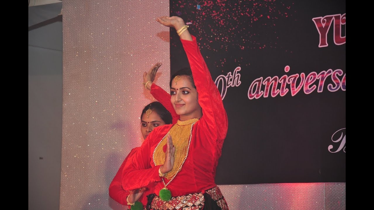 Group Dance by B6 MBBS girls | Azeezia Medical College