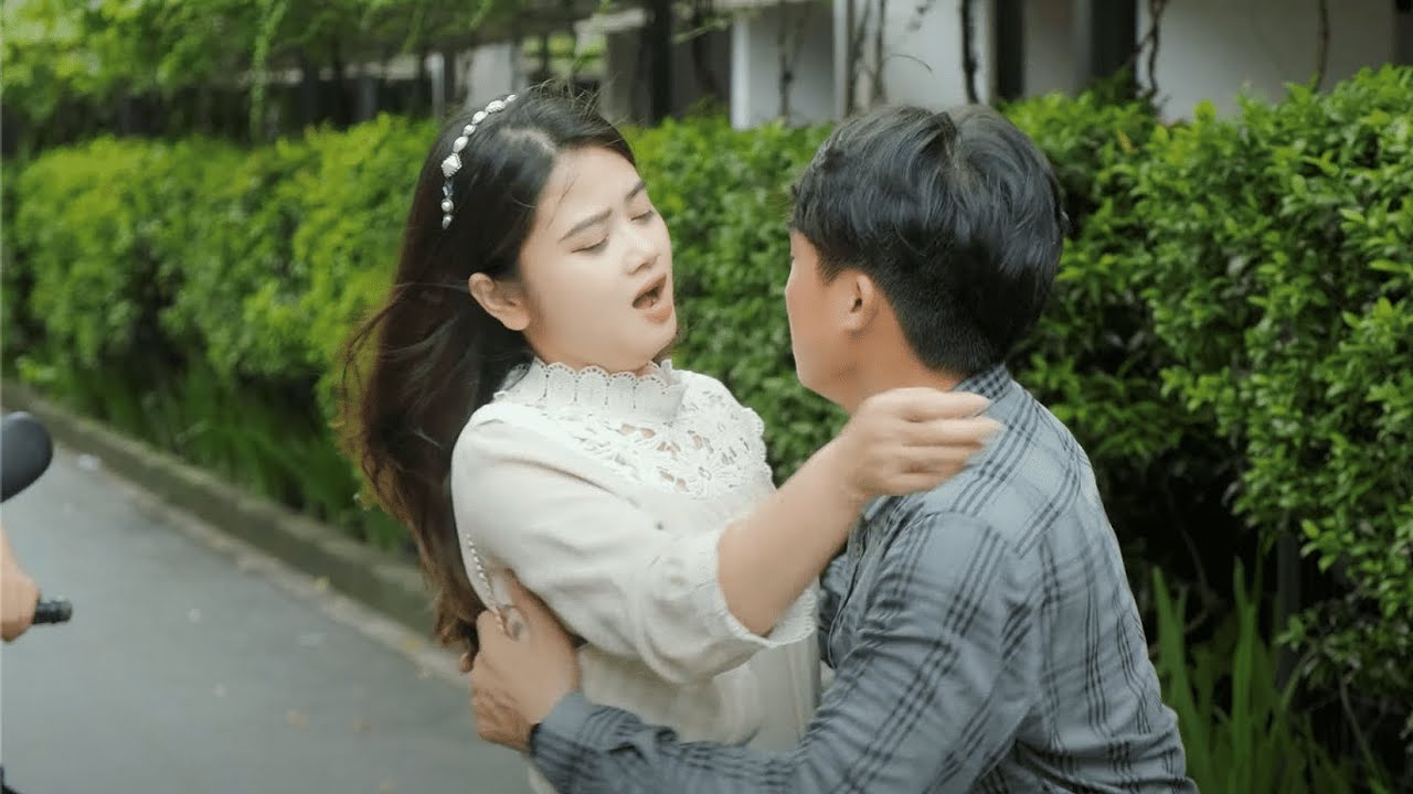 Chủ Tịch Biến Thái Sàm Sỡ Cô Mẫu Ảnh Bị Đánh Tới Tấp Phải Chịu Trách Nhiệm Cả Đời Và Cái Kết-Tập686