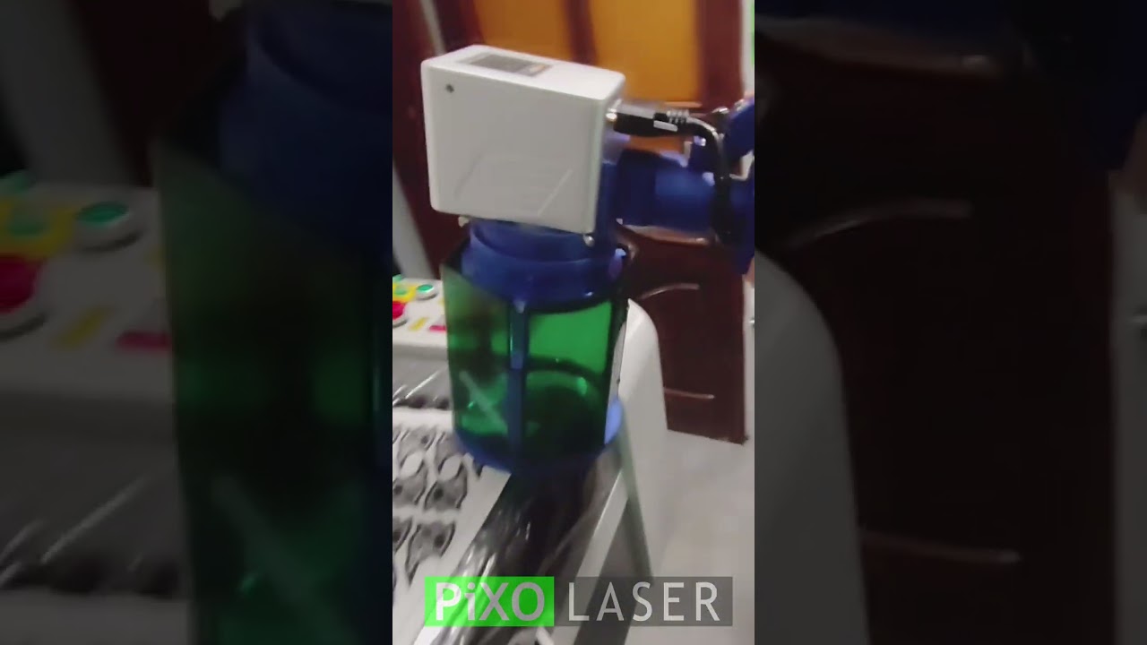 Pierwsze uruchamianie znakowarki laserowej