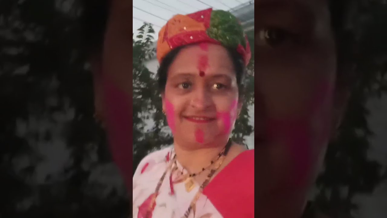 हमारी होली में आया मनचला सारी औरतों से साथ किया प्यार#householdqueen #होली