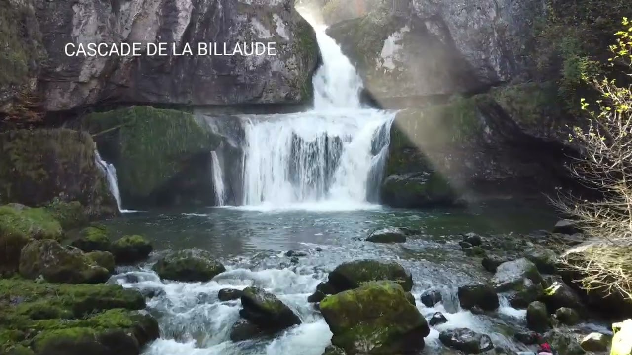 2021-11-07 Pont de la Chaux Les Cascades de la Billaude Belvédère Pré Grillet Randonnée Drone