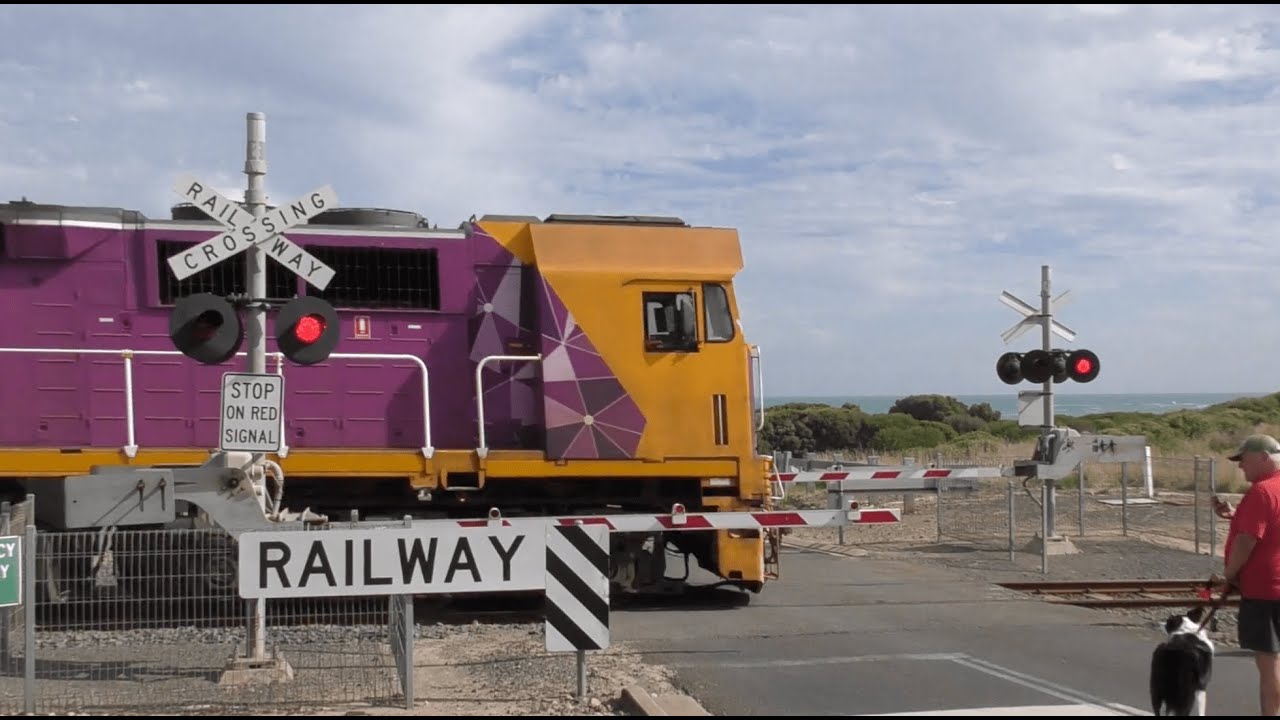 Beach Access Level Crossing, Warrnambool, Victoria!