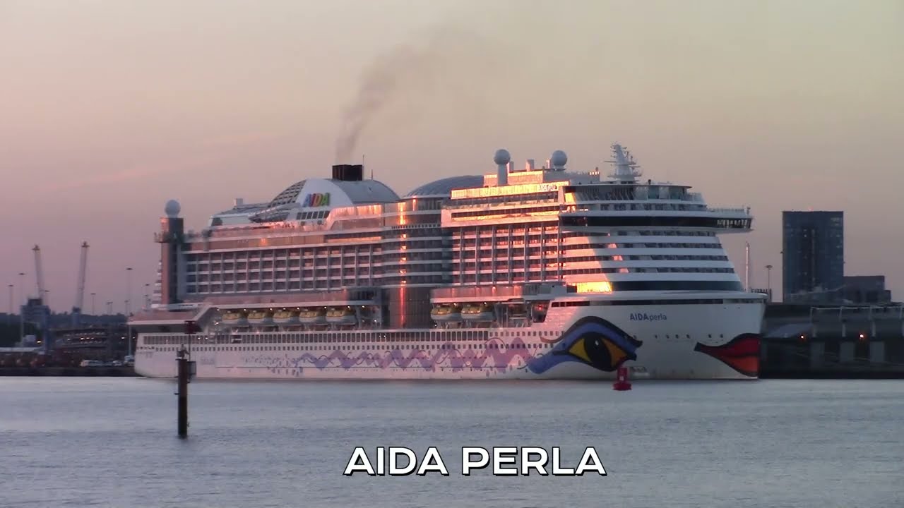 CRUISE SHIPS SAILING FROM SOUTHAMPTON