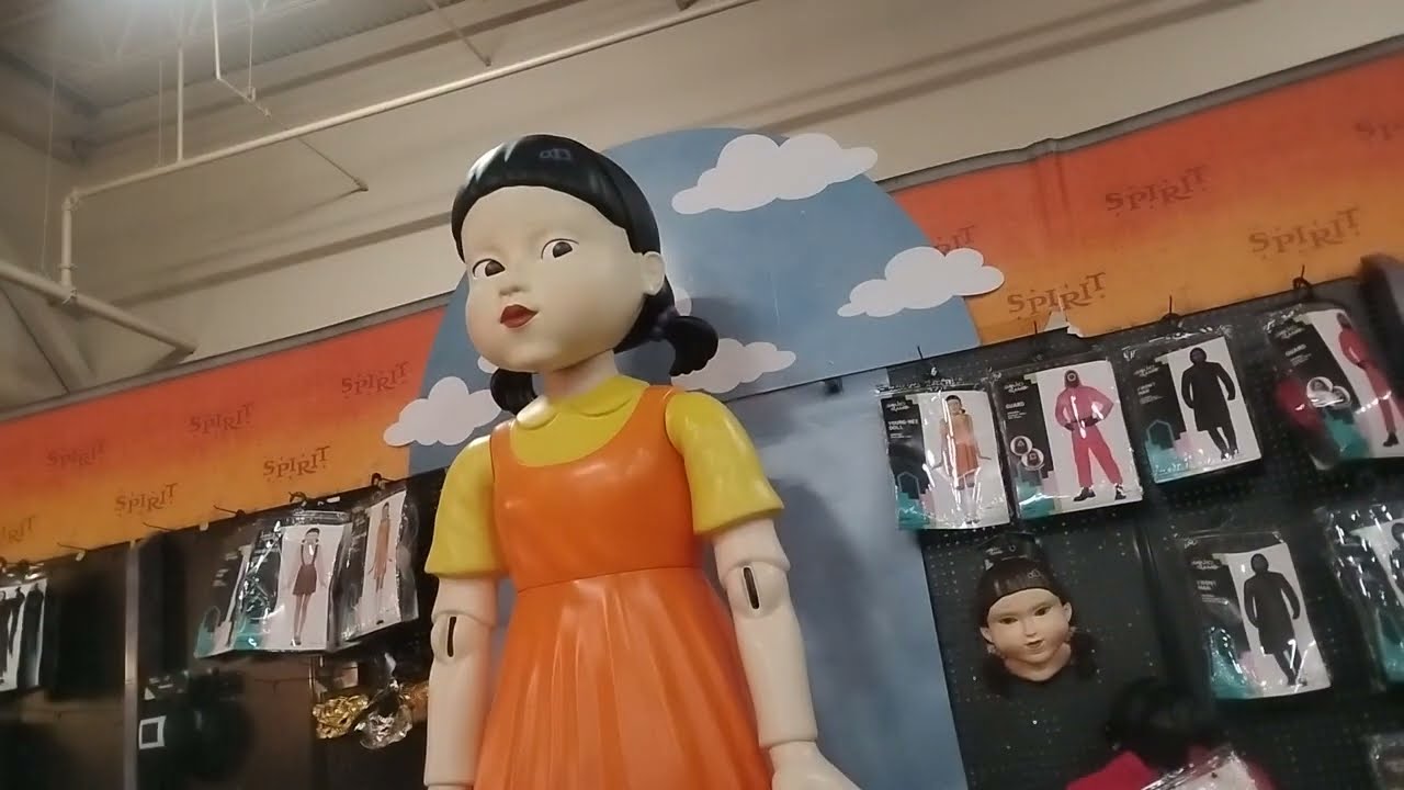 Spirit Halloween 2025