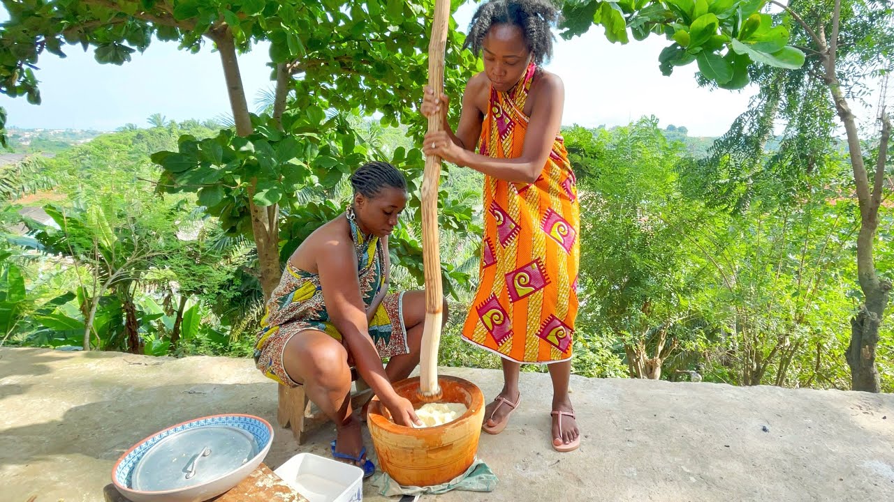 African Village Life/Cooking The Most Appetizing Village Food In Ghana!