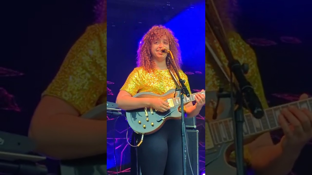 Jackie Venson salmonfest, shredding