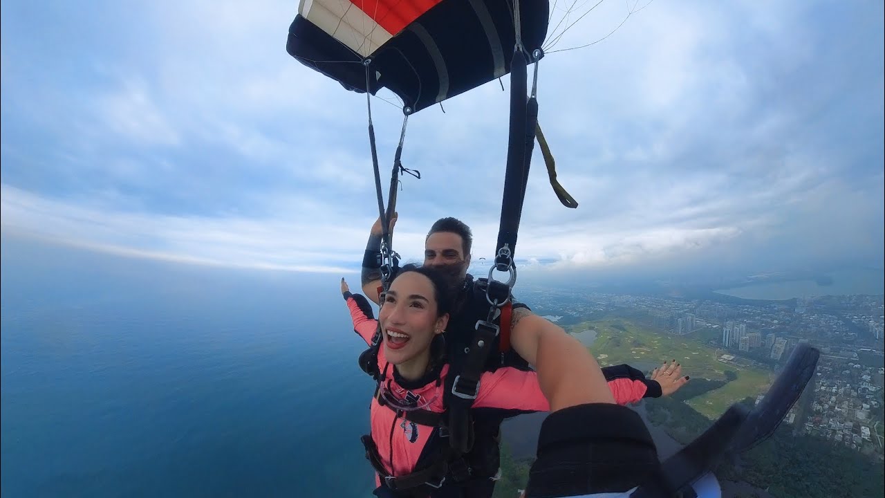Ep. 6 Girls Trip RJ: Salto de paraquedas e sunset no leblon 