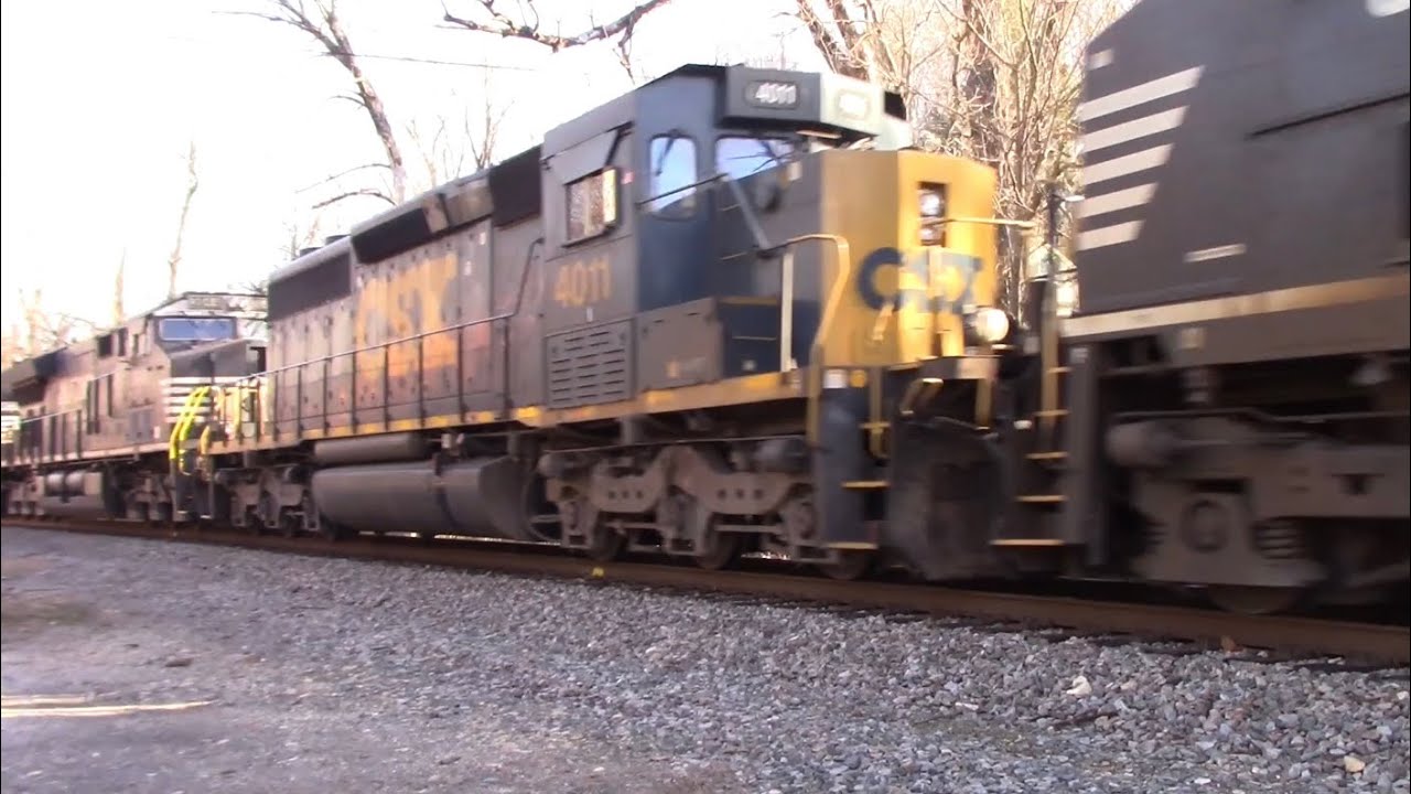 Two trains in the Valley A grain Train 42T and train NS 16T mix Train And more Train NS 13R CSX H&B