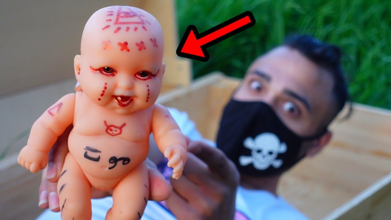 عثرت على سحر مع انصاري وتركنا في تابوت الاموات