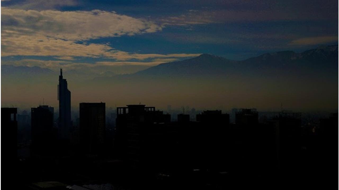 Intendencia Metropolitana decret&oacute; alerta ambiental en Santiago para este domingo