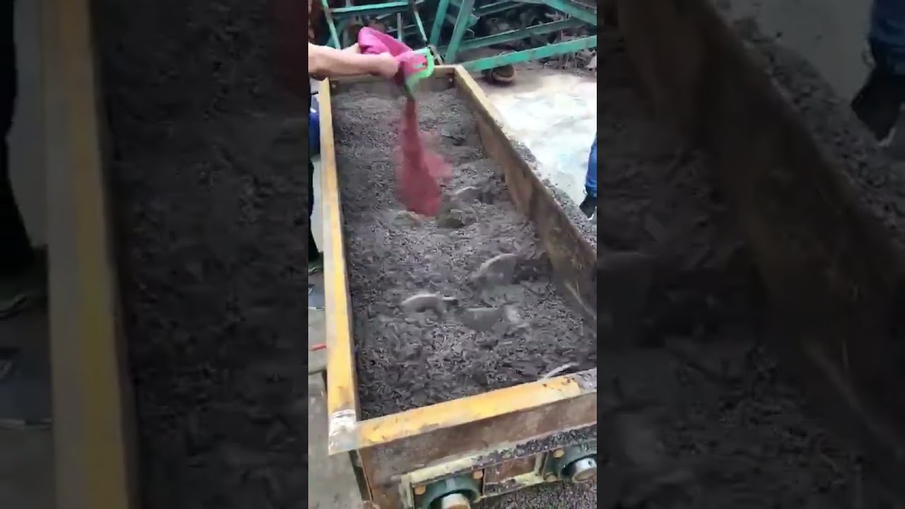 Silica sand for continuous mixer