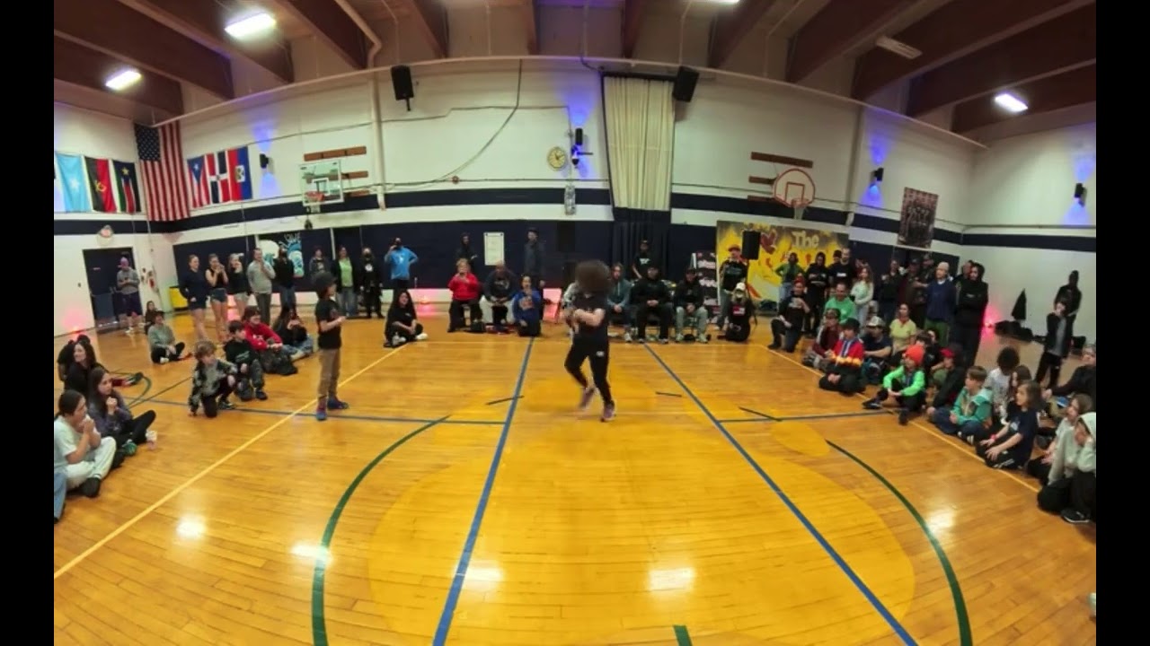 X11 Kids 1v1 Breakin Top 16 - Rem 1 (Floor Lords Studio) vs Theo (The Funk Box)