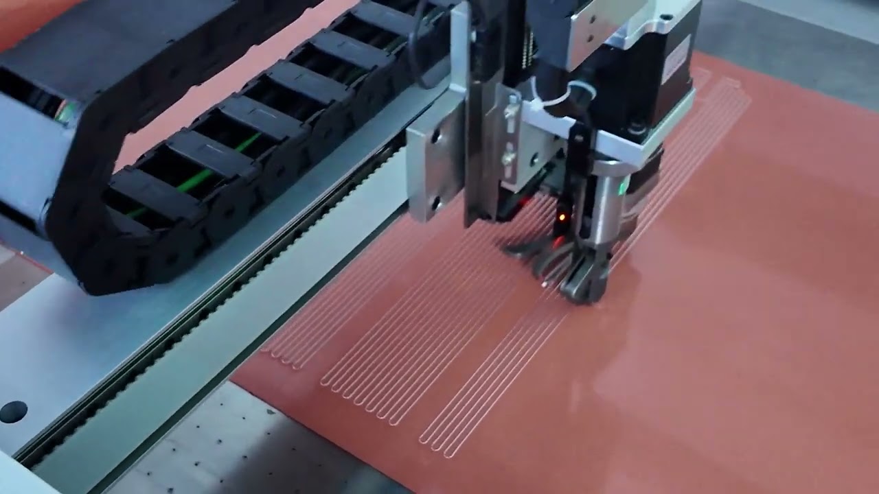 Today's factory vlog.  The Spring Festival atmosphere in China is already strong.
