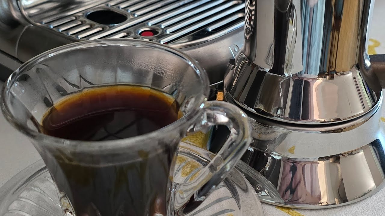 Alessi 9090 Moka Pot ( Steam Engine) The Best 👌  #mokapot