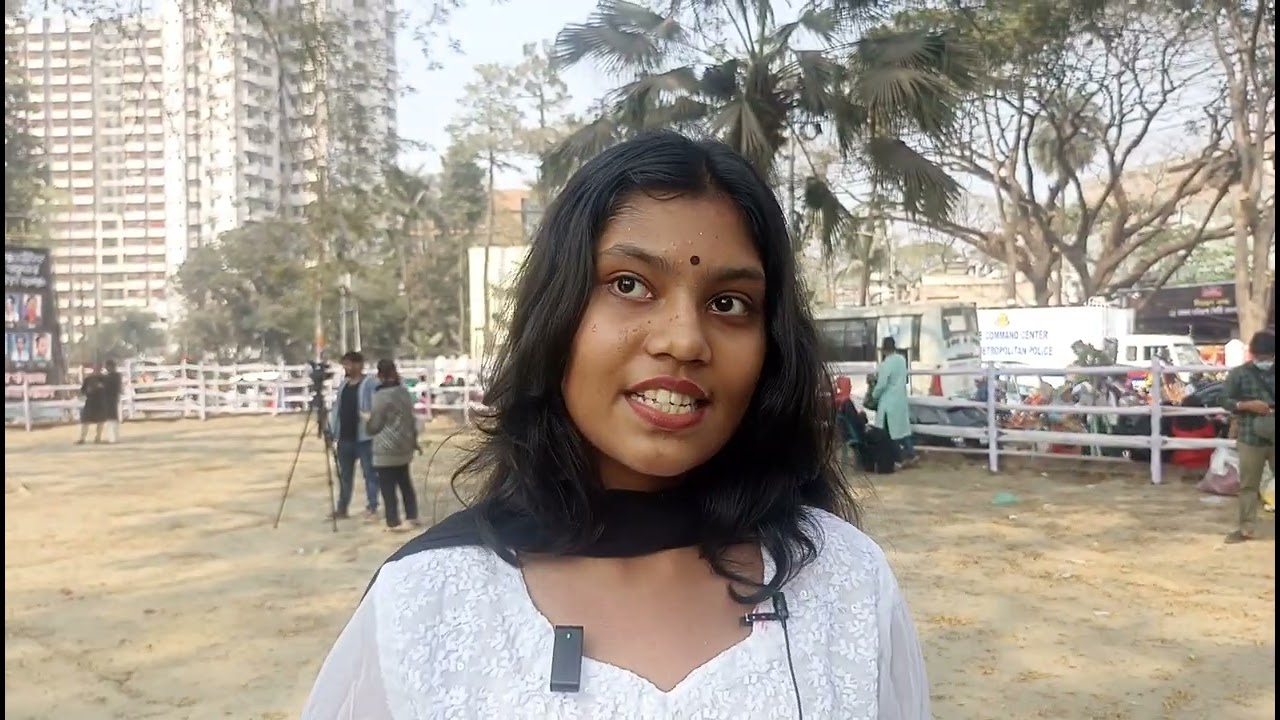 নিজের ভাষার প্রতি সম্মান থাকা দরকার 