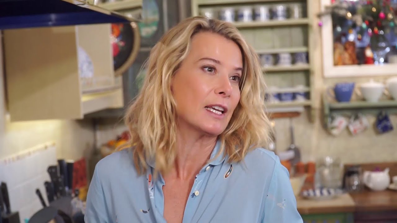 Баранья лопатка / Яблочный пирог / Белая фасоль с шалотом — «Едим Дома!» с Юлией Высоцкой