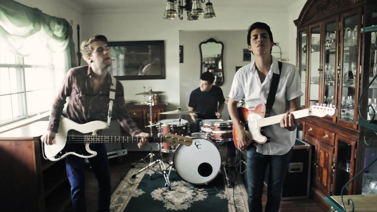 Red Box Harbor - This Girl (Official Performance Video)