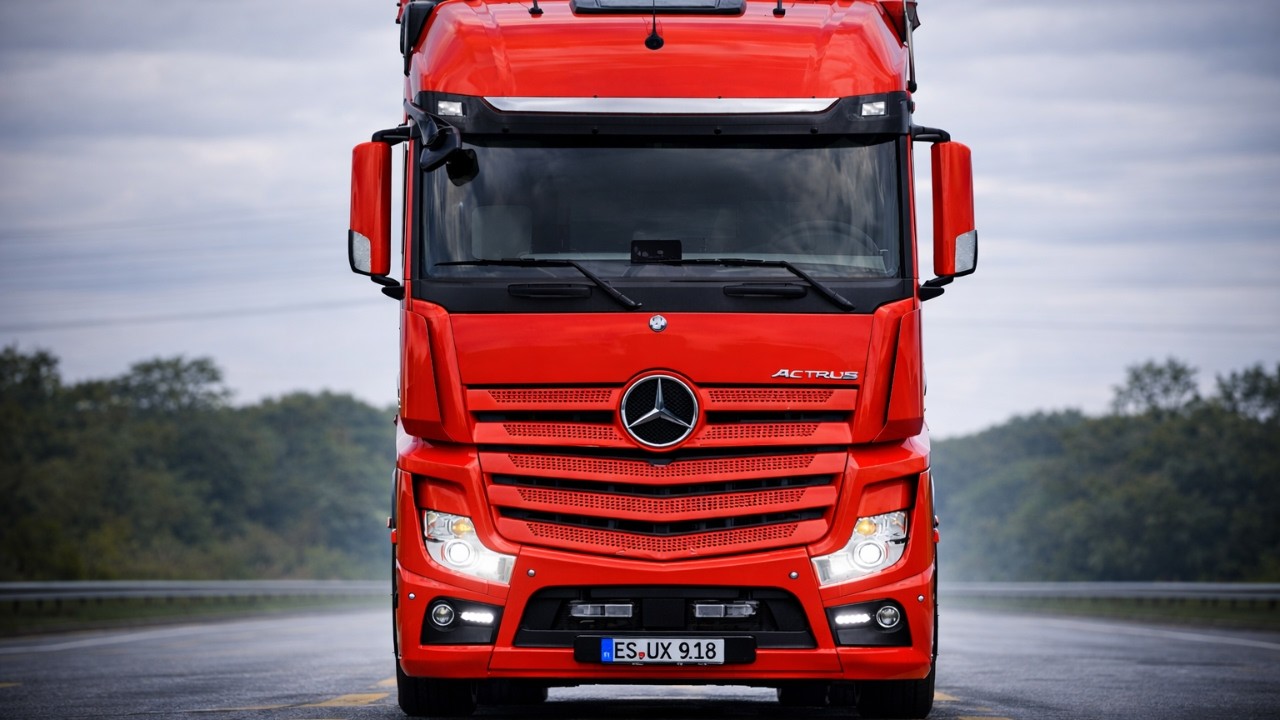 Mercedes-Benz Actros – The Most Luxury Truck in the World