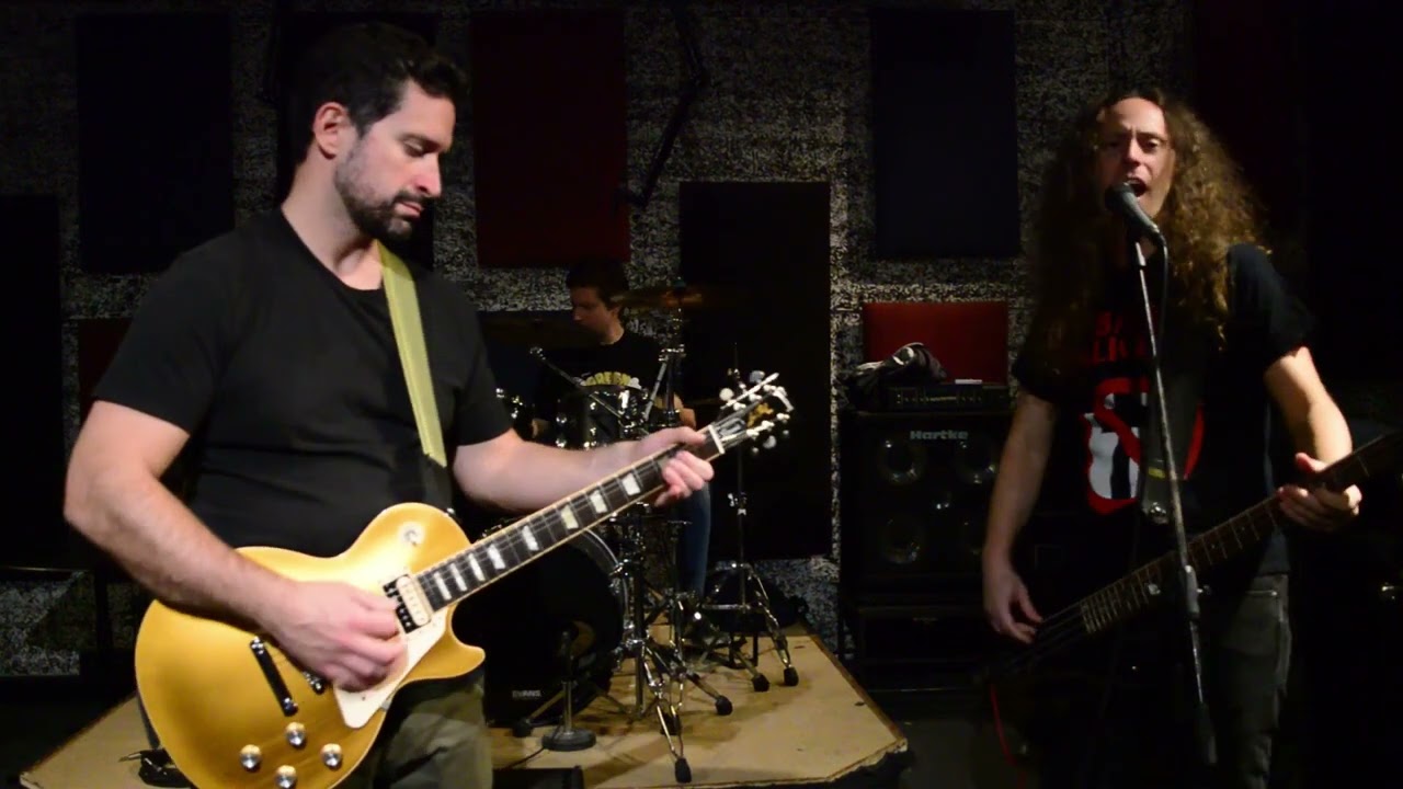 Χάρτινο Ψέμα (Rehearsal) - Τελευταία Ζαριά
