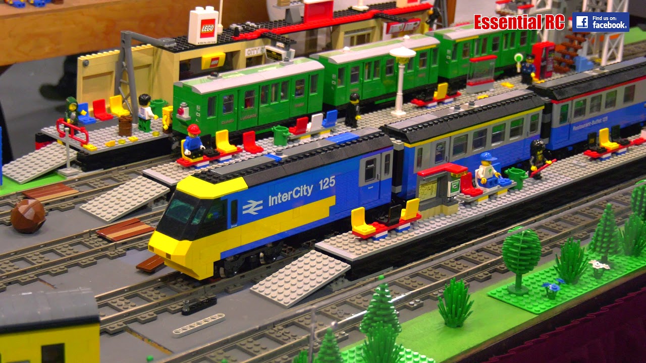 Model RAILWAY TRAINS in ACTION: IAN'S BRITISH LEGO RAILWAY