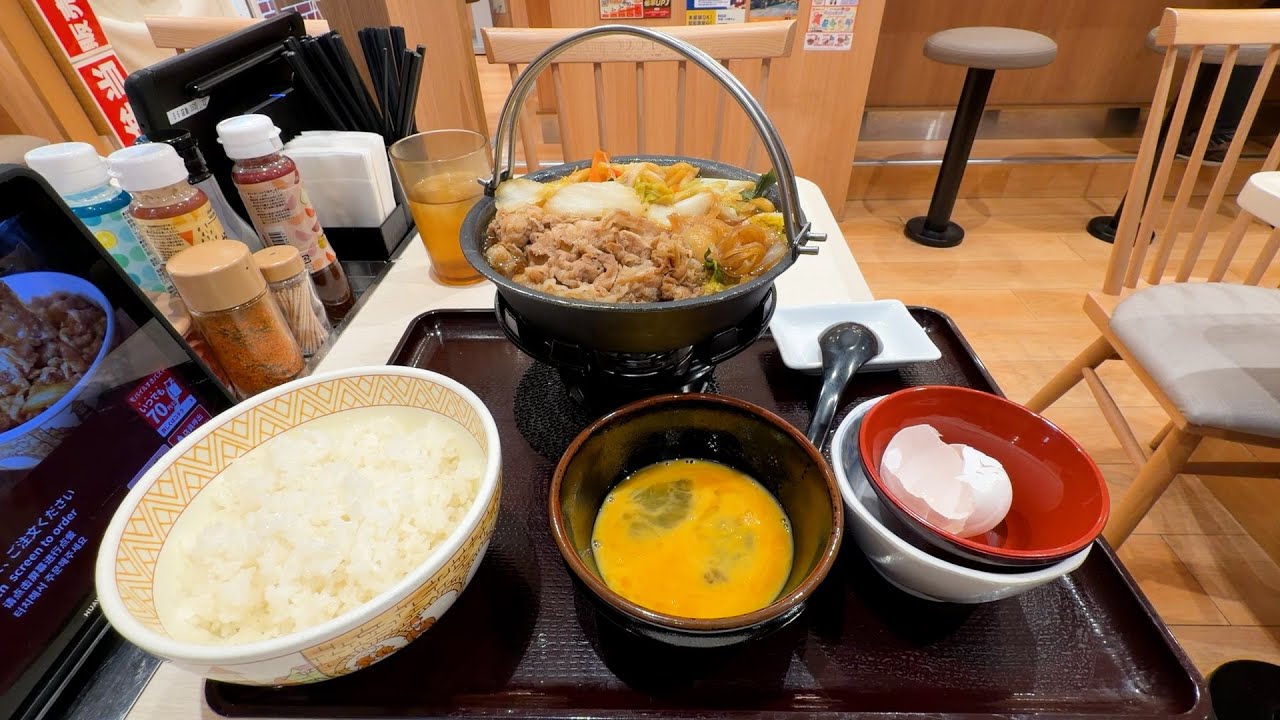 Which is BEST? Trying Sukiyaki (Japanese Hotpot) at 4 Budget Restaurants in Tokyo