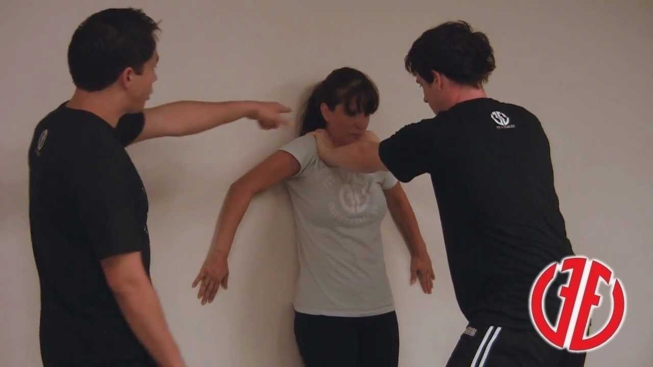 Krav Maga: Choke from the Front, How To Fight, Real Self Defense Techniques