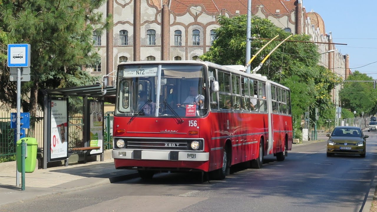 Ikarus 280T (156) az N72-esen