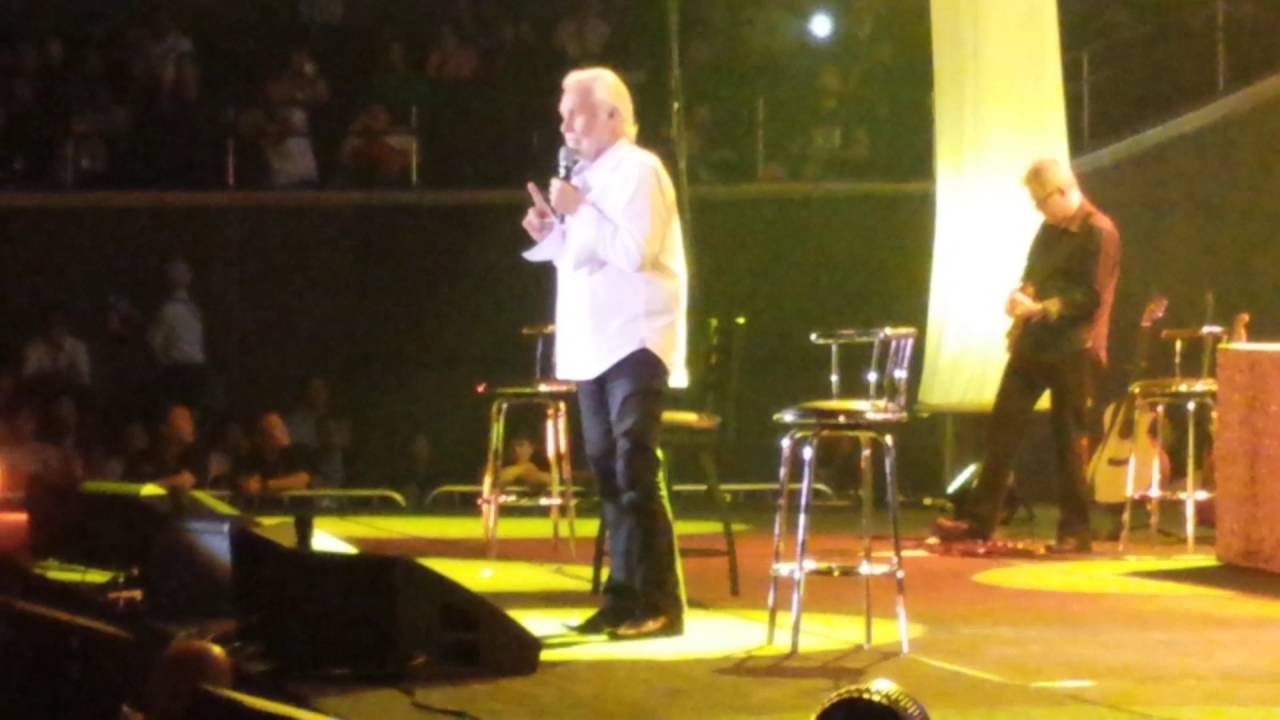 Kenny Rogers Live in Manila