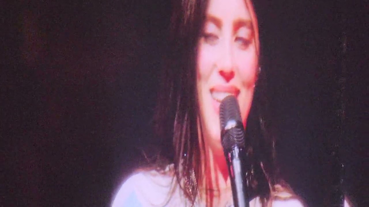 Billie Eilish HMHAS Glendale 8