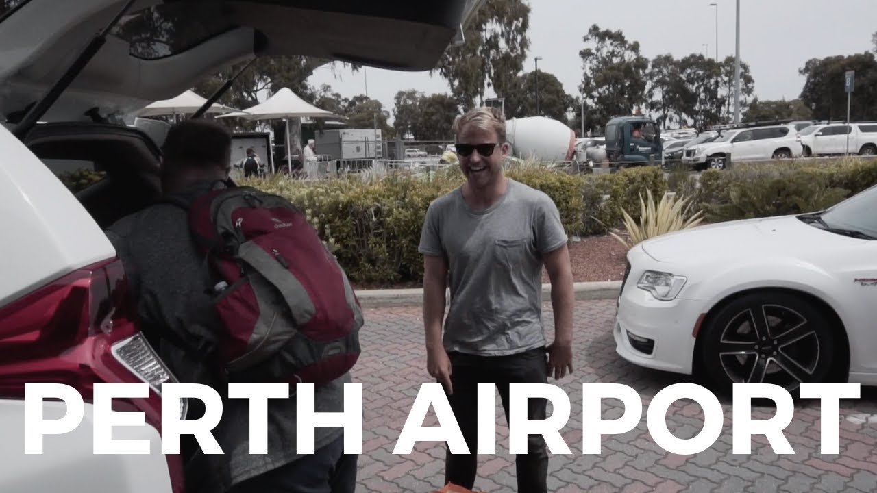 Perth Airport Traffic Is Insane | VLOG 002