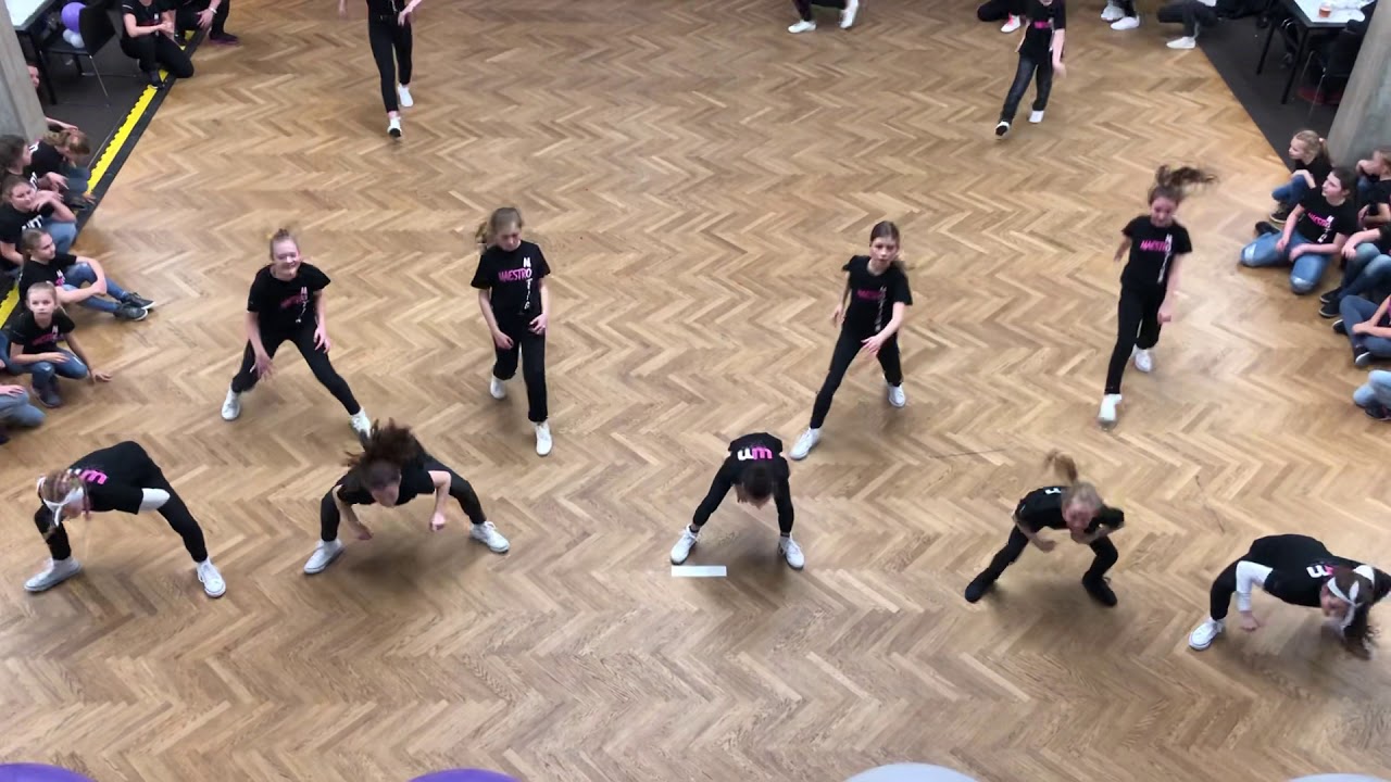 Maestro-motion Balónkový ples
