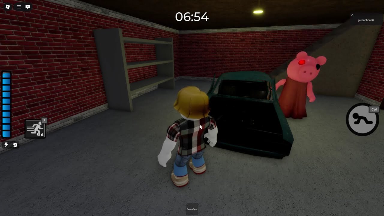 PLAYING PIGGY ON ROBLOX