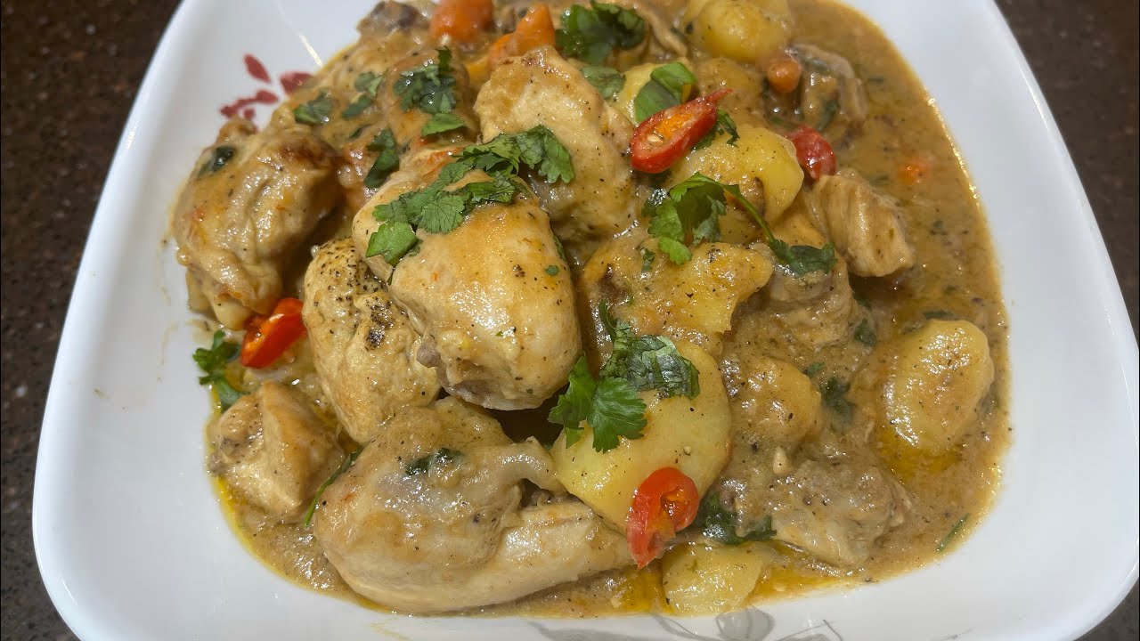 How to make Chicken Stew recipe|Chicken stew curry with coconut milk.