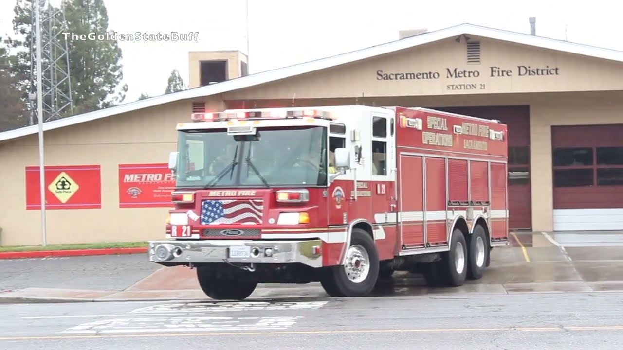 Sacramento Metro Fire Dist. Rescue 21 & Medic 21 Responding.