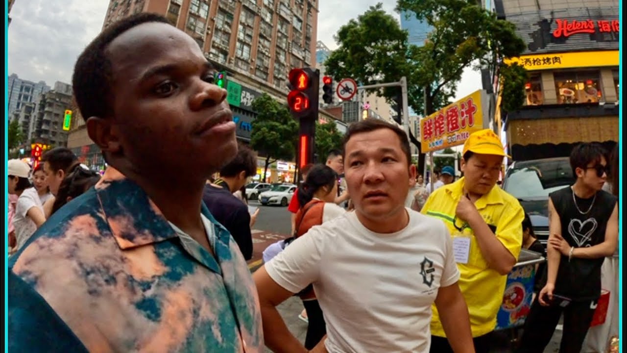 Black Man Got Scammed In China By A Xinjiang Guy and Locals Helped Me.