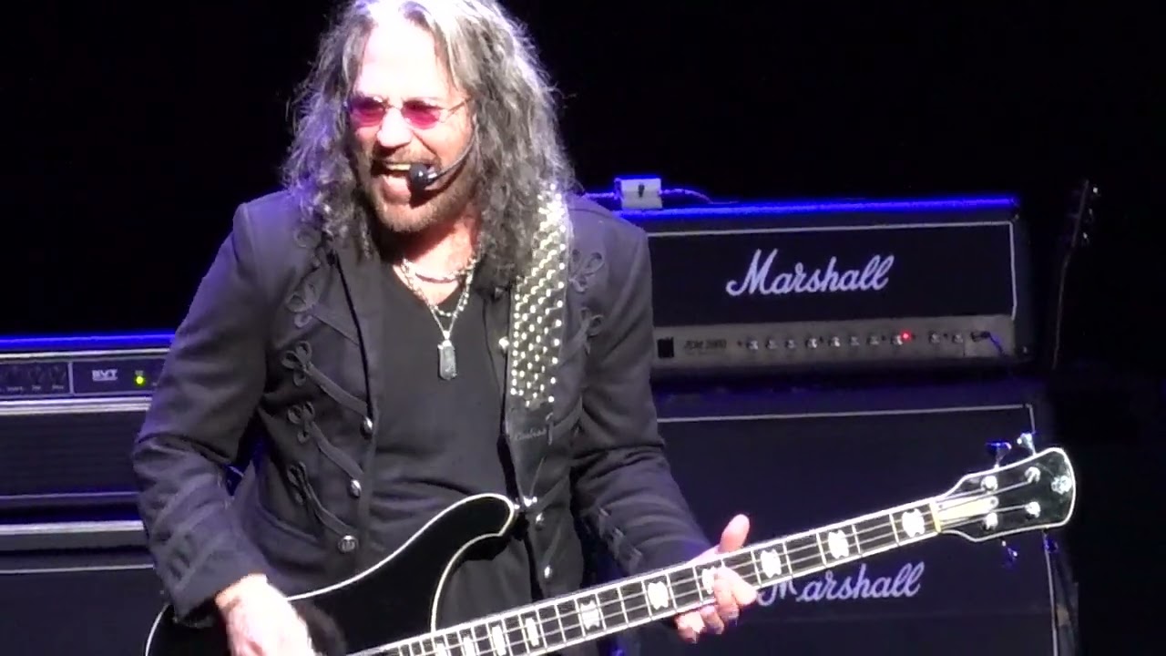 Winger Live 2023 🡆 Proud Desperado 🡄 Dec 16 ⬘ Sugar Land, TX