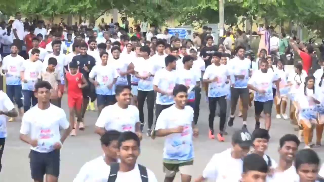 Trichy : Collector Flags Off &lsquo;Start Run &ndash; Stop Drugs&rsquo; Awareness Marathon | Jawahar Channel