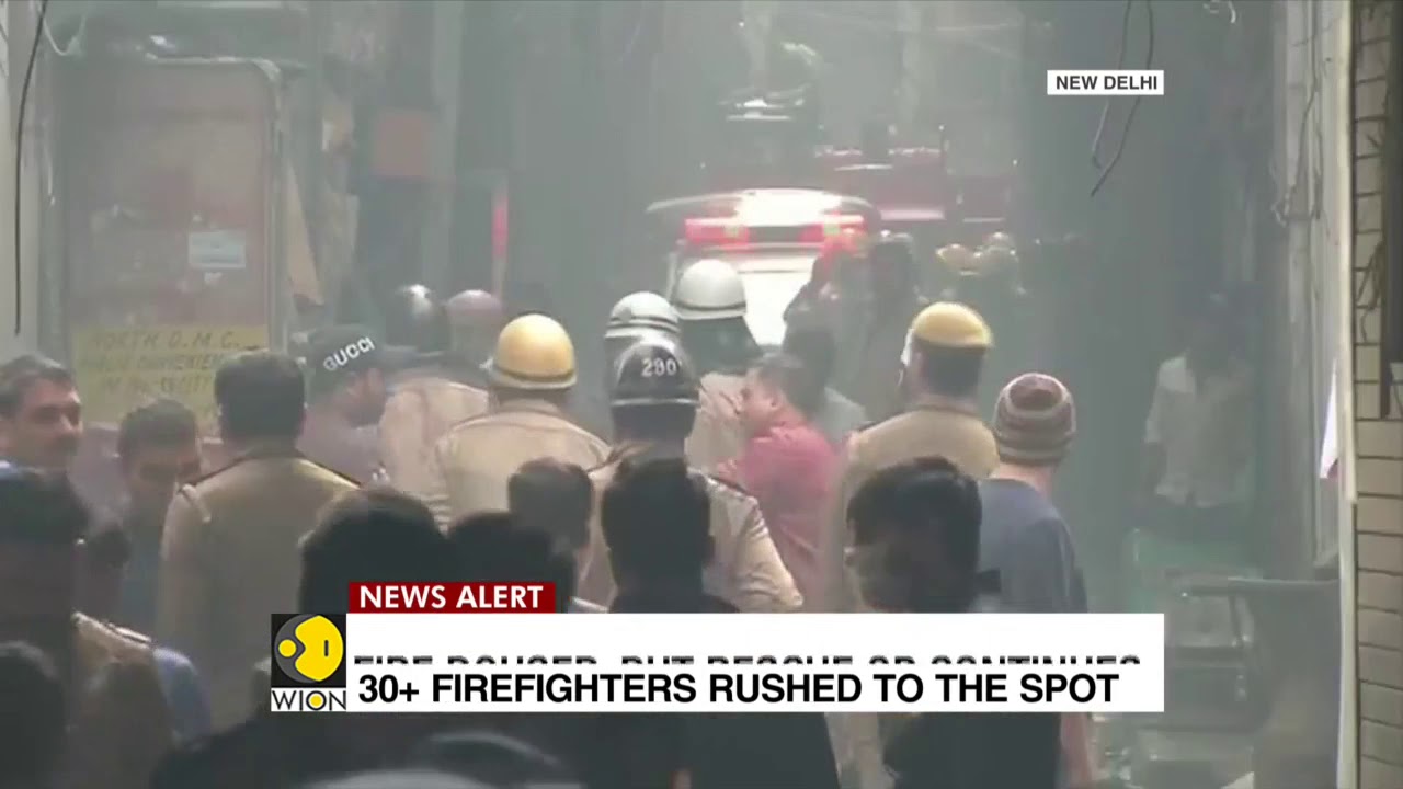 Breaking News: Fire breaks out at a factory in Delhi; 35 people dead