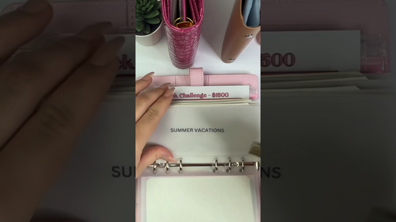 We love a good sinking funds cash stuffing!💕💵 #envelopesystem #cashstuffing #shortsyoutube #budget