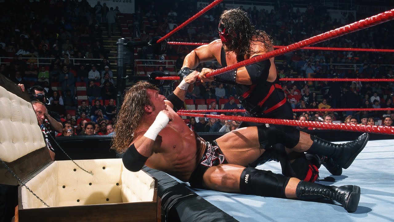 Triple H vs. Kane - Casket Match: Raw, Oct. 28, 2002